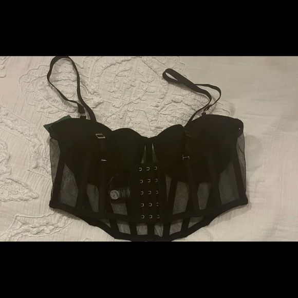 New with tag bluebella bra 32c - Picture 2 of 9